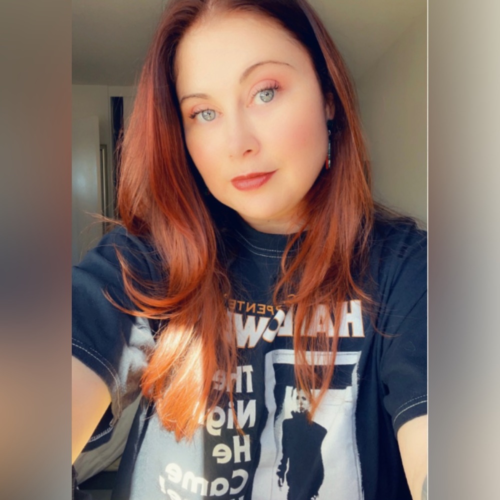 Meet your Posher, Desiree